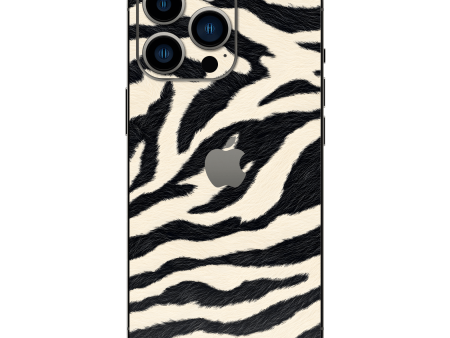 iPhone 15 PRO SIGNATURE Zebré Royale Skin Supply